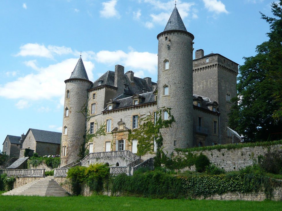 Château vu du parc de 3/4